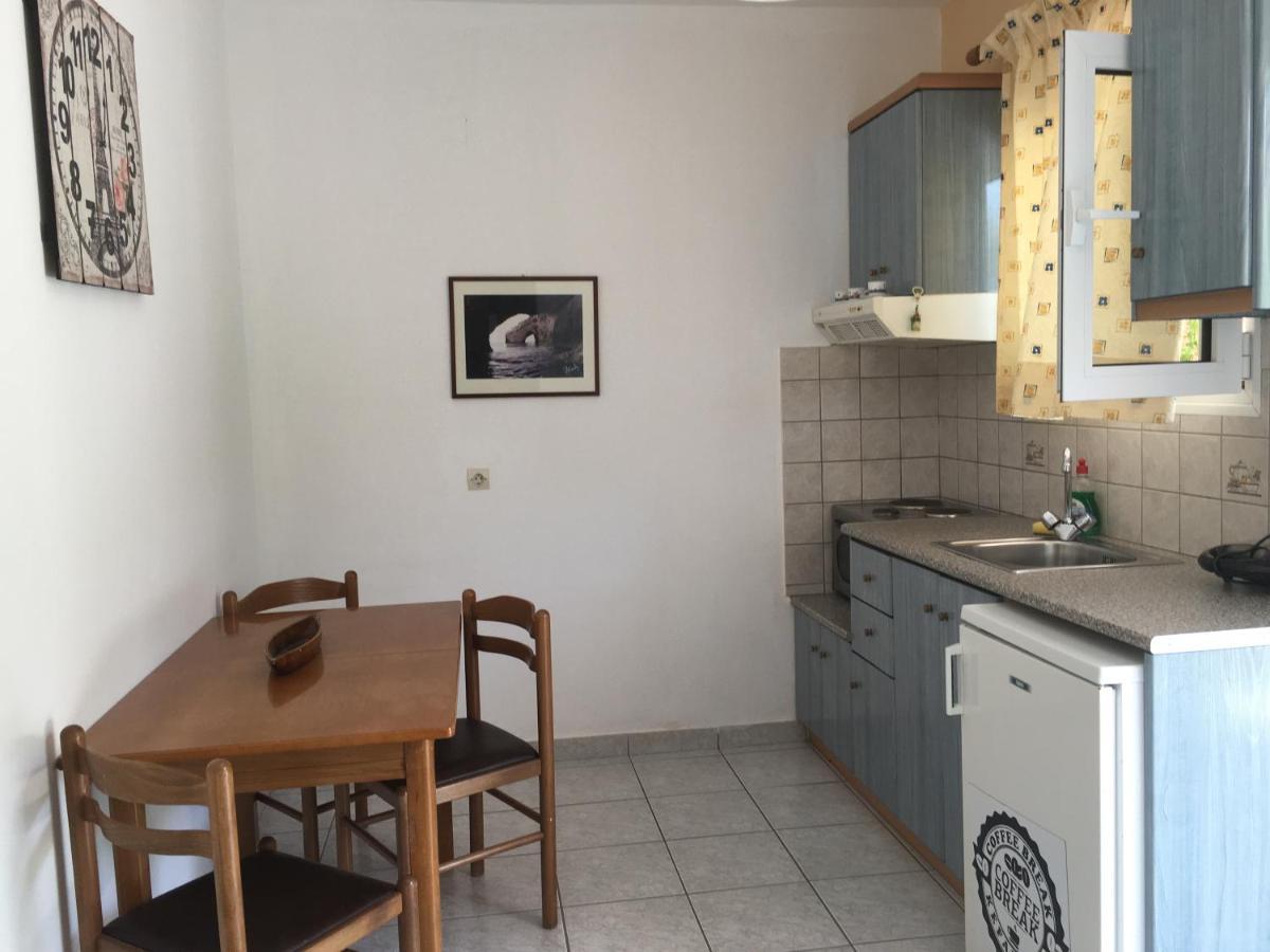 Myrtos Hotel Divarata Экстерьер фото
