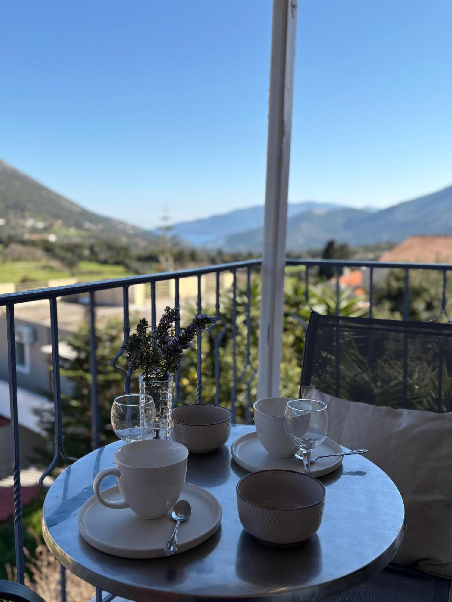 Myrtos Hotel Divarata Экстерьер фото