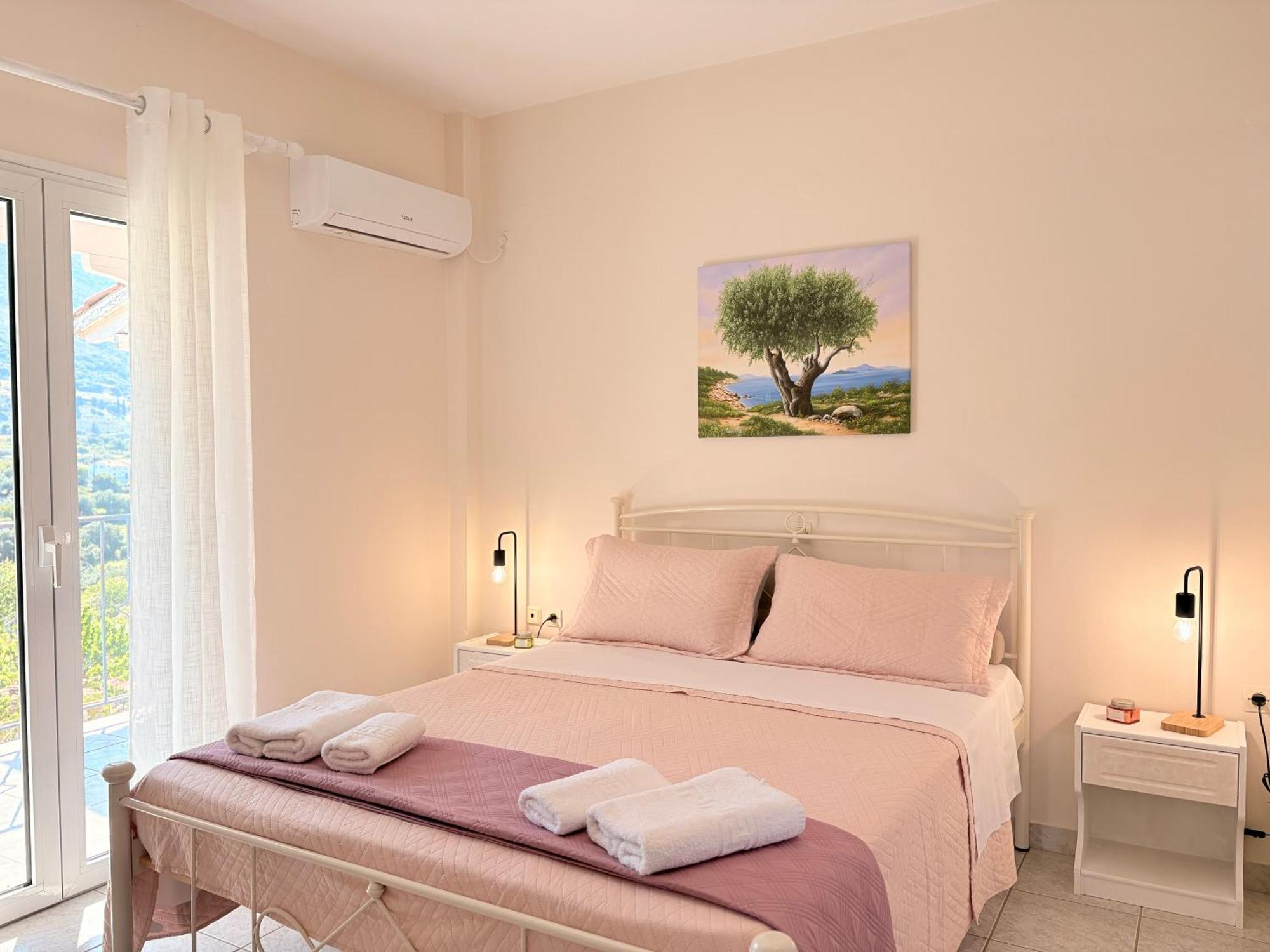 Myrtos Hotel Divarata Экстерьер фото